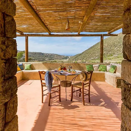 Dammuso Le Vigne Holiday home